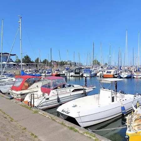 度假居 Ferienhaus Familytime Ferienpark An Der Ostsee Familienfreundlich Strandnaehe Pkw-stellplatz Auf Grundstueck *