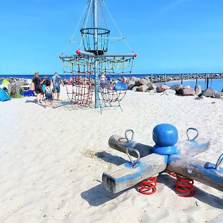 Ferienhaus Familytime Ferienpark An Der Ostsee Familienfreundlich Strandnaehe Pkw-stellplatz Auf Grundstueck *